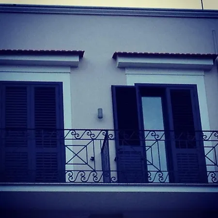 بيت ضيافة Charming House